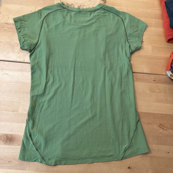 Columbia Omni Wick SS Shirt, Medium, Green - Picture 6 of 12